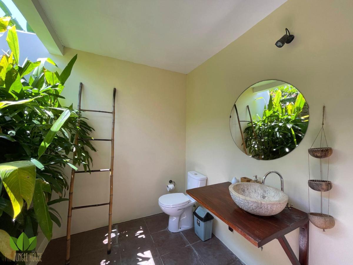 The Jungle House Hostel Canggu  Bagian luar foto